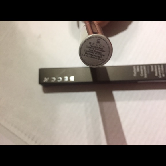 Becca Concealer - Picture 2 of 2